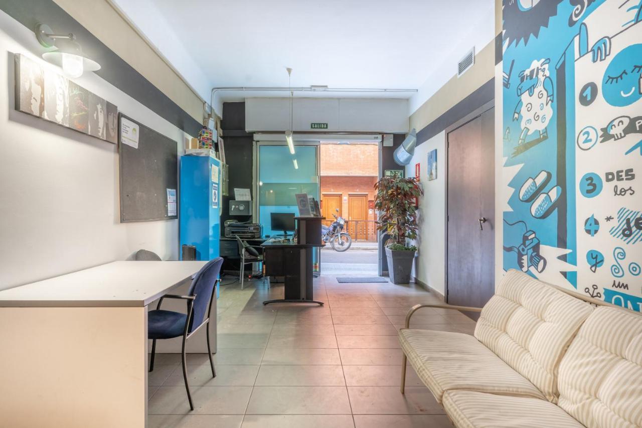 Bedcelona Hostel Barcelona Buitenkant foto