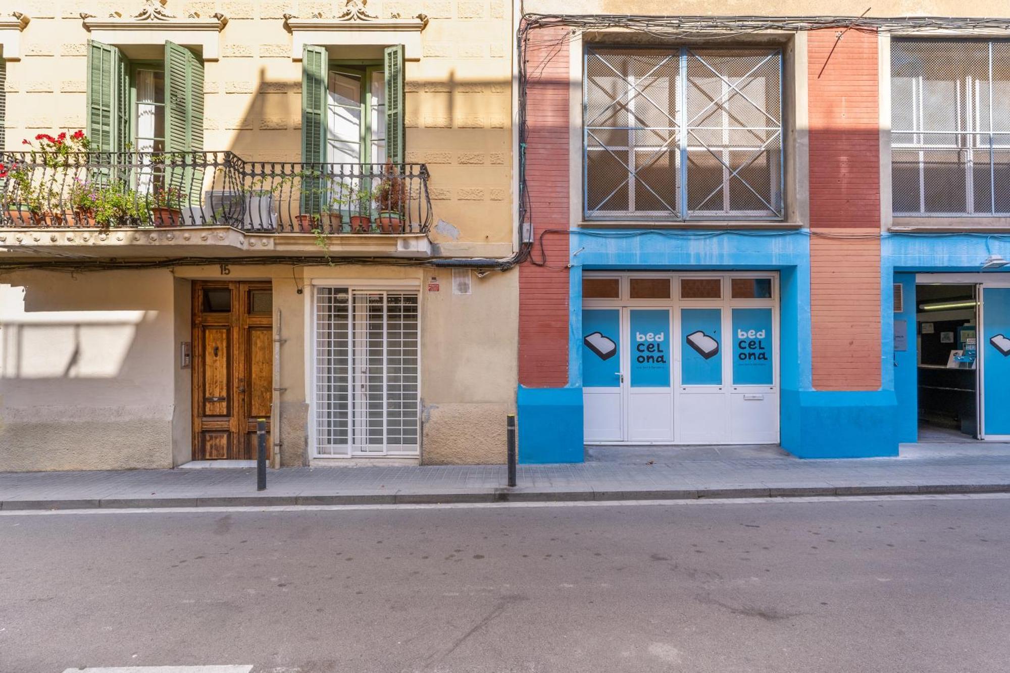 Bedcelona Hostel Barcelona Buitenkant foto